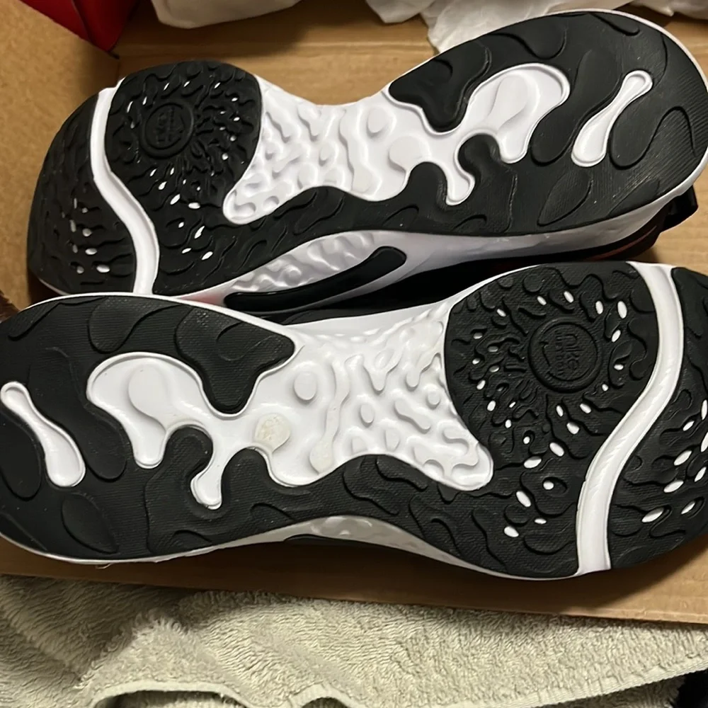 Nike Men’s Retaliation 4 Training Shoe - Picture 4 of 6